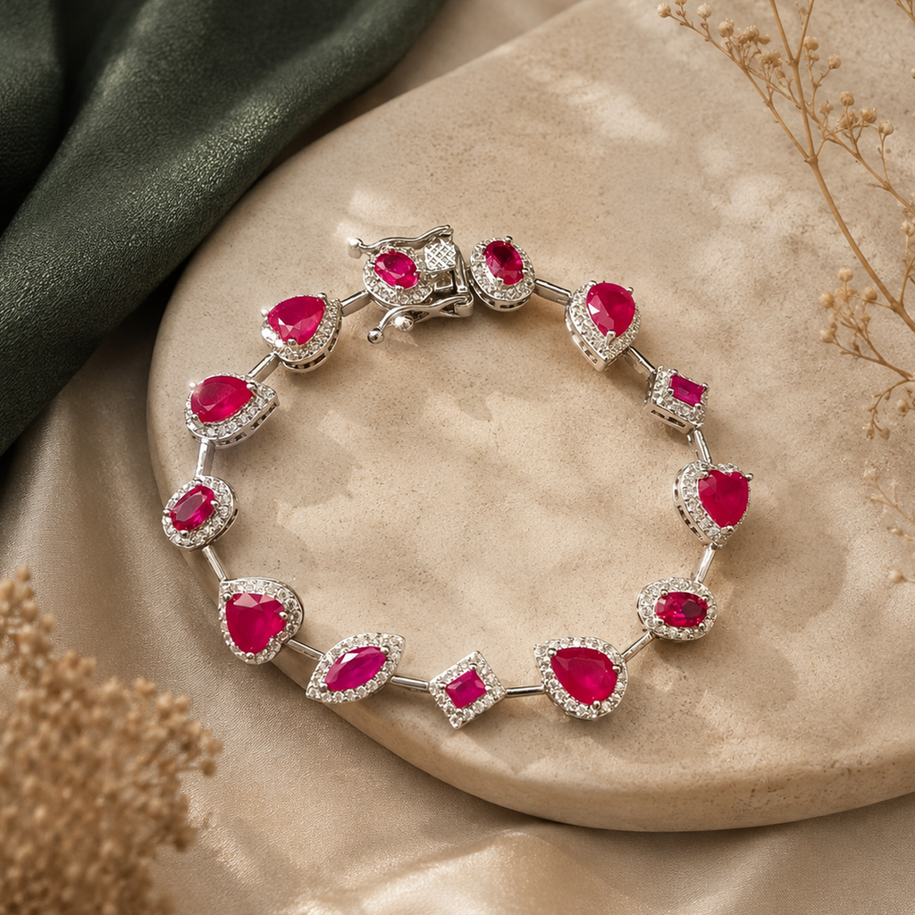 Ruby Heart Élan Bracelet
